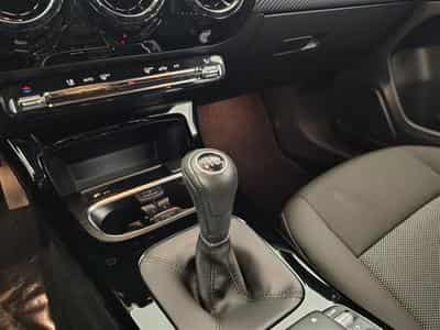 Mercedes A 160 A 160 Business NAVI/PDC AV AR (2021) - Photo 12