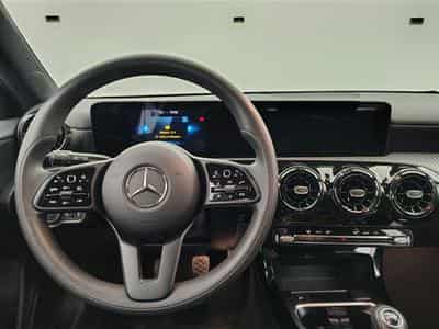 Mercedes A 160 A 160 Business NAVI/PDC AV AR (2021) - Photo 9