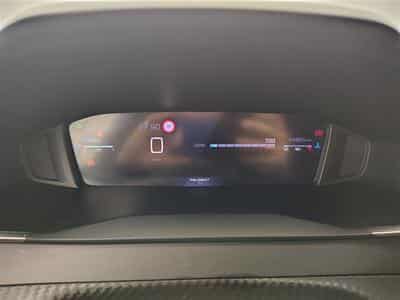 Peugeot 2008 1.2 PureTech Allure NAVI / FULL LED / CARPLAY / S-CUIR (2024) - Photo 10