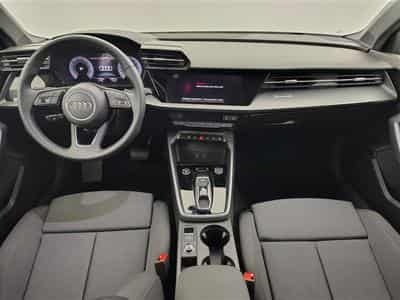 Audi A3 A3 30 TFSI Advanced S tronic Navi / Led / PDC av+ar (2025) - Photo 8