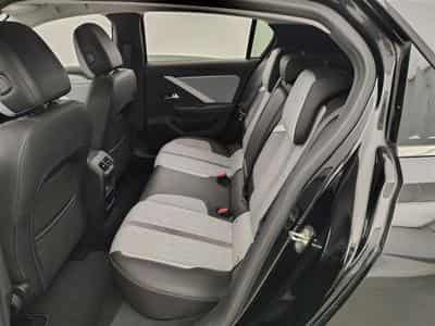 Opel Astra 1.2 Turbo Elégance **AUTO/NAVI/FULL LED/CAMERA** (2023) - Photo 13