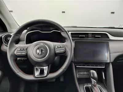 MG ZS 1.0 T-GDi 110cv AUTO Luxury NAVI / FULL LED / CUIR / CAMERA (2024) - Photo 9