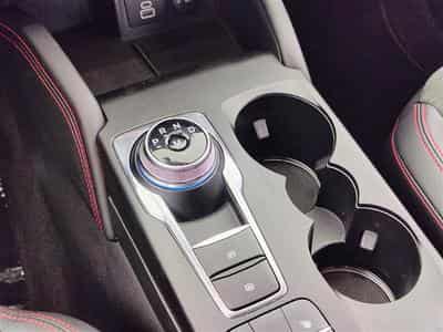 Ford Kuga 2.0 TDCi 120cv PowerShift ST-Line NAVI / FULL LED / CAMERA (2023) - Photo 12