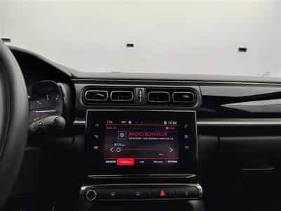 Citroen C3 1.2i PureTech Shine CARPLAY / FULL LED / JA 16" (2023) - Photo 11