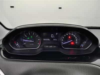 Peugeot 2008 1.2 PureTech 110Cv AUTO Style (2019) - Photo 10