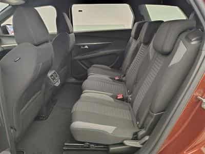 Peugeot 5008 1.2 PureTech EAT8 Active Pack 7Pl NAVI / FULL LED (2023) - Photo 12