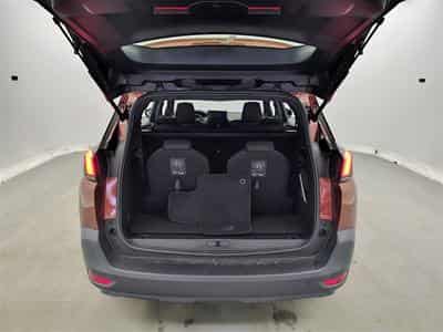 Peugeot 5008 1.2 PureTech EAT8 Active Pack 7Pl NAVI / FULL LED (2023) - Photo 13