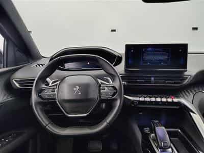 Peugeot 5008 1.2 PureTech EAT8 Active Pack 7Pl NAVI / FULL LED (2023) - Photo 8