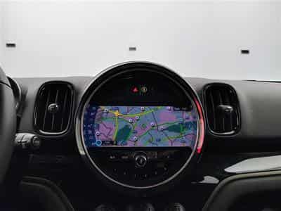 MINI Countryman 1.5A PHEV Cooper SE ALL4/NAVI/FULL LED/JA17/PDC (2023) - Photo 11