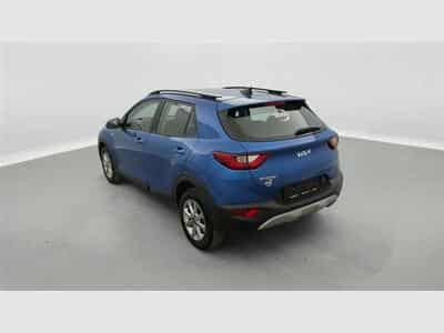 Kia Stonic 1.0 T-GDi 100cv Silver NAVI / FULL LED / CAMERA / JA 15" (2025) - Photo 2