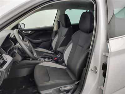 Skoda Kamiq 1.0 TSI 115cv DSG Clever CARPLAY / FULL LED / KEYLESS / CAM (2025) - Foto 7