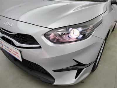 Kia Ceed Sw 1.0 T-GDi Gold NAVI / CAMERA / JA 16" (2023) - Foto 15