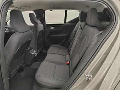 Volvo XC40 2.0 D3 Momentum Pro Geartronic Navi / Led (2021) - Foto 13