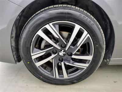 Peugeot 208 1.2i PureTech 100Cv EAT8 Style NAVI / FULL LED / PDC (2023) - Photo 6