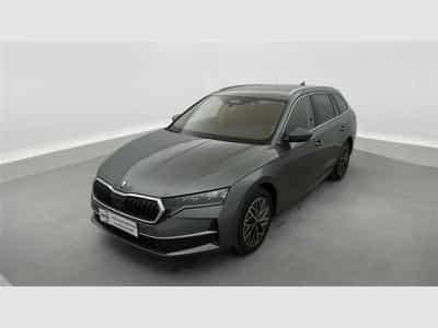 Skoda Octavia 1.5 e-TSi 150cv DSG Selection CARPLAY / FULL LED / CAMERA (2026) - Foto 1