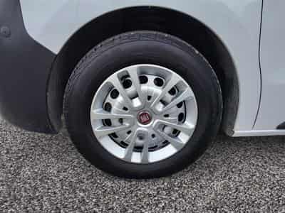 Fiat Scudo 2.0 JTD 136Cv 3Pl / NAVI / CAMERA (2022) - Foto 6