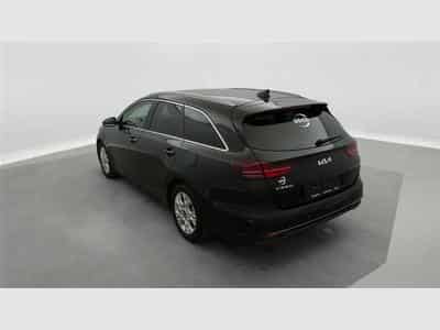 Kia Ceed Sw 1.0 T-GDi Gold NAVI / CAMERA / JA 16" (2023) - Photo 2