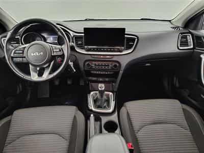 Kia Ceed Sw 1.0 T-GDi Gold NAVI / CAMERA / JA 16" (2023) - Photo 8