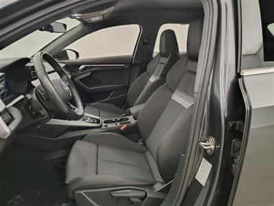 Audi A3 30 TFSI Advanced S-tronic Navi / Led / PDC (2023) - Foto 7