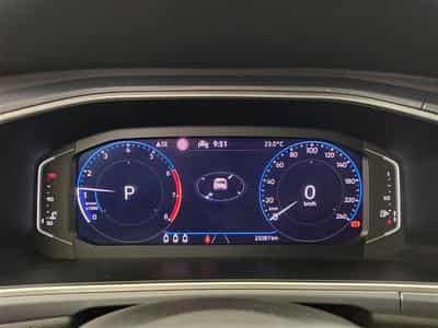 VW T-Roc 1.5 TSI **AUTO/CAM/CARPLAY** (2023) - Foto 10