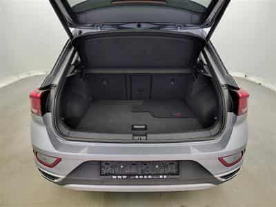 VW T-Roc 1.5 TSI **AUTO/CAM/CARPLAY** (2023) - Foto 14