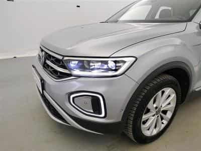 VW T-Roc 1.5 TSI **AUTO/CAM/CARPLAY** (2023) - Foto 15