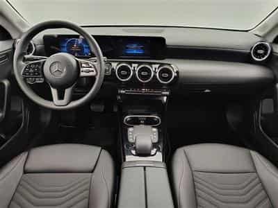 Mercedes CLA 180 Shooting Break AT7 NAVI / S-CUIR / PDC AV-AR (2023) - Foto 8