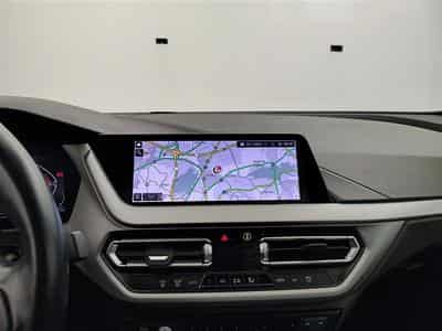 BMW 218 iA GRAN COUPE NAVI / FULL LED / PDC AV-AR (2023) - Photo 11