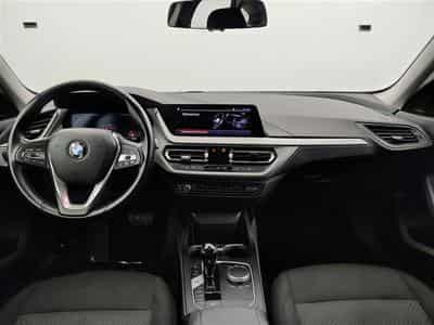 BMW 218 iA GRAN COUPE NAVI / FULL LED / PDC AV-AR (2023) - Photo 8