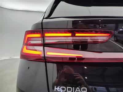 Skoda Kodiaq 1.5 TSI 150cv DSG Selection 7pl. CARPLAY / FULL LED / CAMERA (2026) - Foto 15