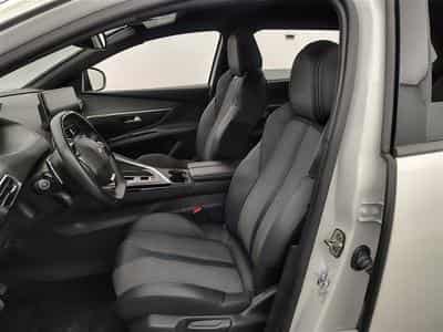 Peugeot 5008 1.2 PureTech 130Cv EAT8 Allure Pack 7PL / NAVI / FULL LED (2023) - Foto 7