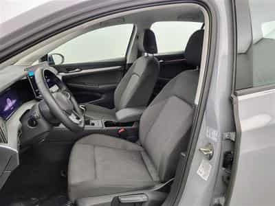 VW Golf Facelift 1.5 TSI 115cv Prime NAVI / FULL LED / CAMERA / JA16 (2024) - Photo 7