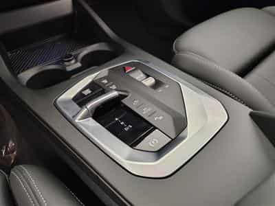 BMW 118 118 dA Pack M NAVI / FULL LED / CUIR SPORT / CAMERA / JA 19" (2025) - Photo 12