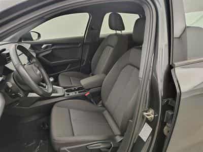 Audi A3 30 TFSI Business NAVI/FULL LED/JA16/PDC (2023) - Foto 7