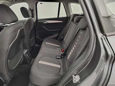 BMW X1 1.5 dA sDrive16 NAVI PRO / CLIM / PDC AV-AR (2022) - Foto 13