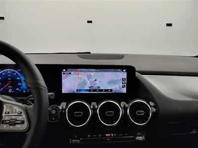 Mercedes B 180 Business Line CAM/CARPLAY/Attache rem (2023) - Photo 11