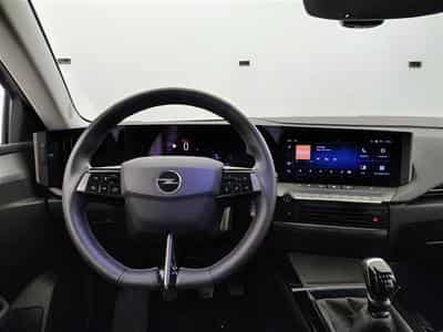 Opel Astra 1.2 Turbo Edition S/S (EU6.4) (2023) - Photo 9