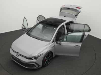 VW Golf VIII 2.0 TDI GTD (2023) - Photo 12