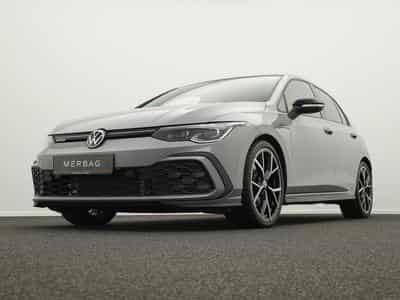 VW Golf VIII 2.0 TDI GTD (2023) - Photo 8