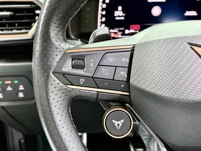 Cupra Leon VZ 2.0 TSI 300CV * CAM * VSS * BEATS * MATRIX * (2024) - Foto 10