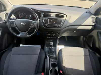 Hyundai i20 1.2 T-GDI PANO/SIÈG.CH (2018) - Photo 8