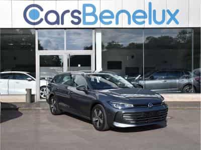 VW Passat 2.0 TDI Business DSG PANO TRAVEL CAM360 1° MAIN (2025) - Photo 1