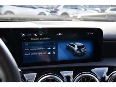 Mercedes A 200 AMG Line 7G-Tronic GPS LANE CAM PARK KEYLESS 1° MAIN (2025) - Photo 13