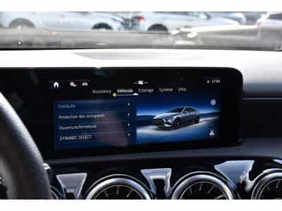 Mercedes A 200 AMG Line 7G-Tronic GPS LANE CAM PARK KEYLESS 1° MAIN (2025) - Photo 15