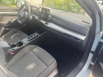 VW Golf VOLKSWAGEN GOLF 8 2.0 TDI LED AUTOMATIK DIGITAL COCKPIT KAM (2025) - Foto 4
