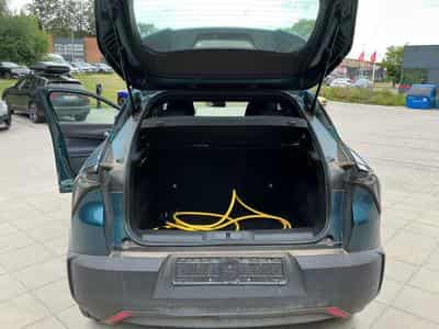 Alfa-Romeo Junior 54 kWh (2025) - Photo 15