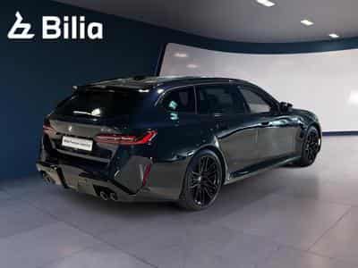 BMW M5 M5 xDrive Touring M Sport (2025) - Photo 9
