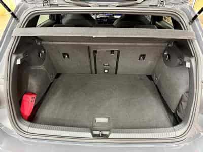 VW Golf Golf VIII 1.5 E-TSi 150cv Auto R-LINE (2025) - Photo 7
