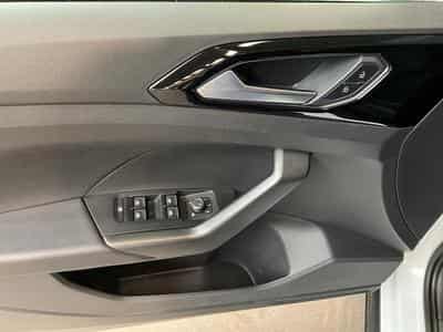 VW T-Cross Style+DSG+P.Tech.+RearView+Navi (2023) - Photo 14