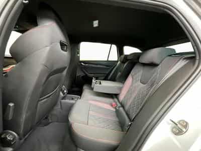 Skoda Octavia RS+DSG+LED+Navi+AHK (2025) - Foto 15
